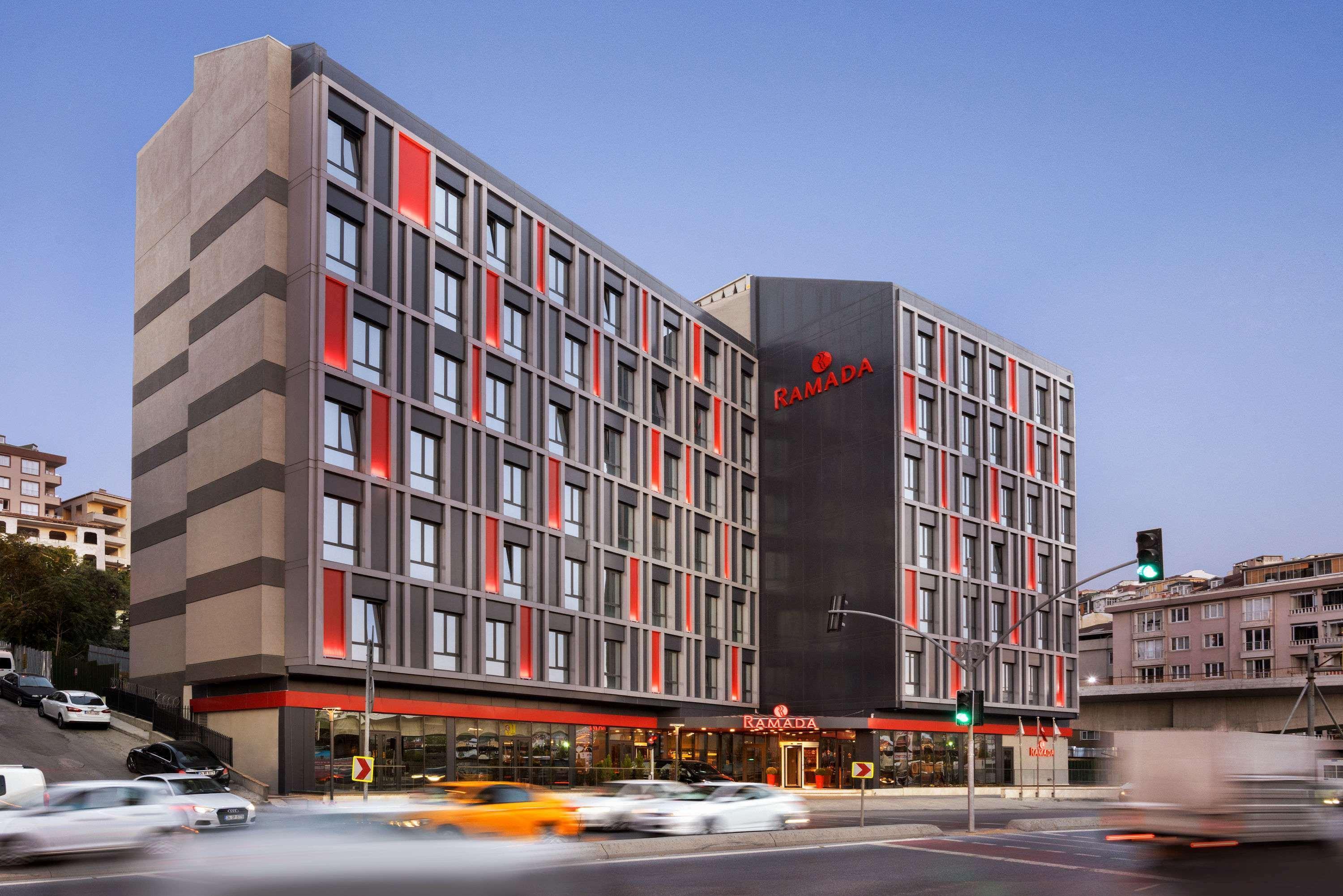 Ramada By Wyndham Istanbul Alibeykoy Hotel Exterior photo